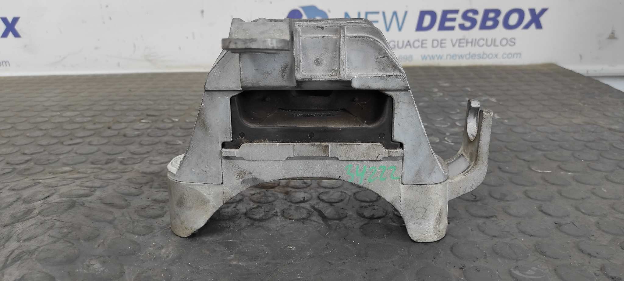 Recambio de SOPORTE MOTOR para RENAULT SCENIC II K9K P7 referencia OEM IAM 13294212   - PLATA 5