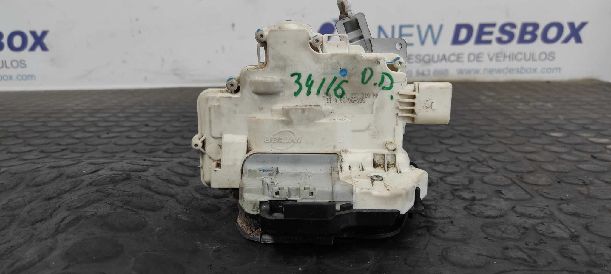Recambio de CERRADURA PUERTA DELANTERA DERECHA para AUDI A4 AVANT (8E) 2.0 TDI Quattro (DPF) BRE referencia OEM IAM 8E1837016AA   - BLANCO