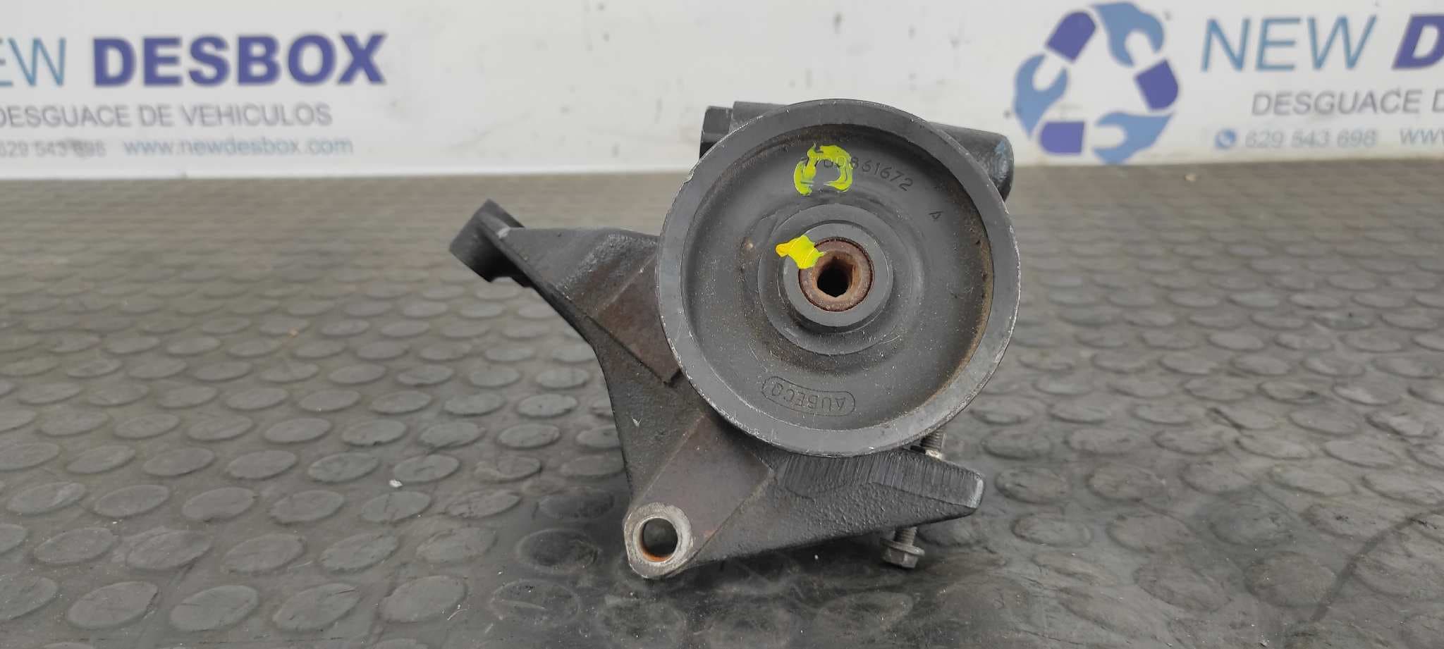 Recambio de BOMBA DIRECCION para RENAULT TRAFIC (DESDE 5.89) S8U referencia OEM IAM 26038257