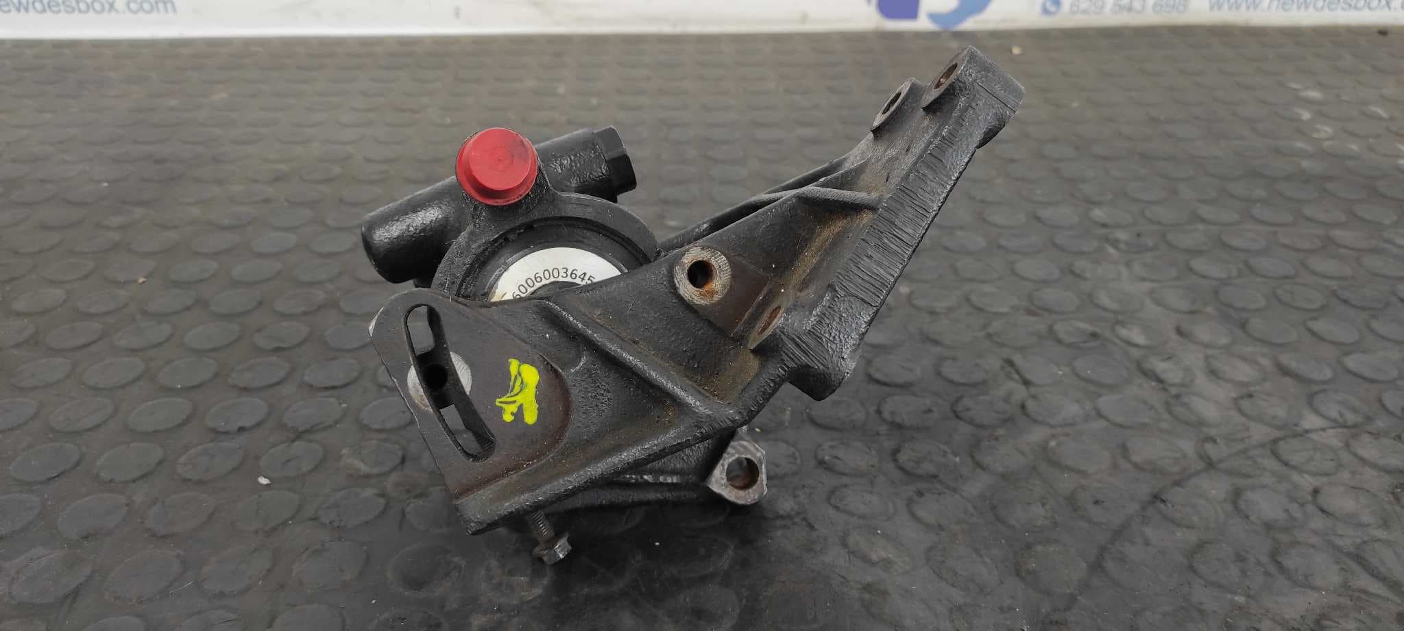 Recambio de BOMBA DIRECCION para RENAULT TRAFIC (DESDE 5.89) S8U referencia OEM IAM 26038257 3