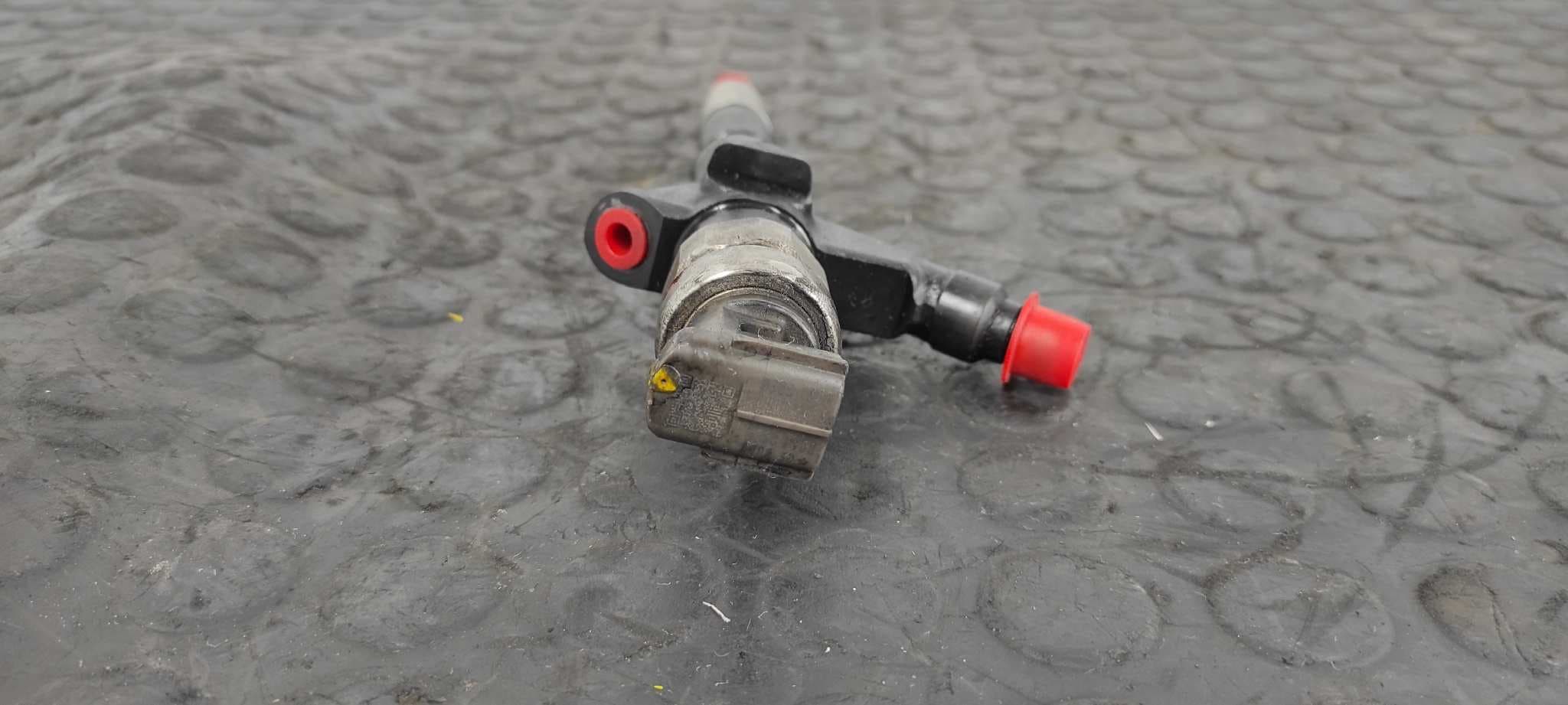 Recambio de INYECTOR para NISSAN CABSTAR YD25 EURO 4 referencia OEM IAM 16600EC00A   - BLANCO 3