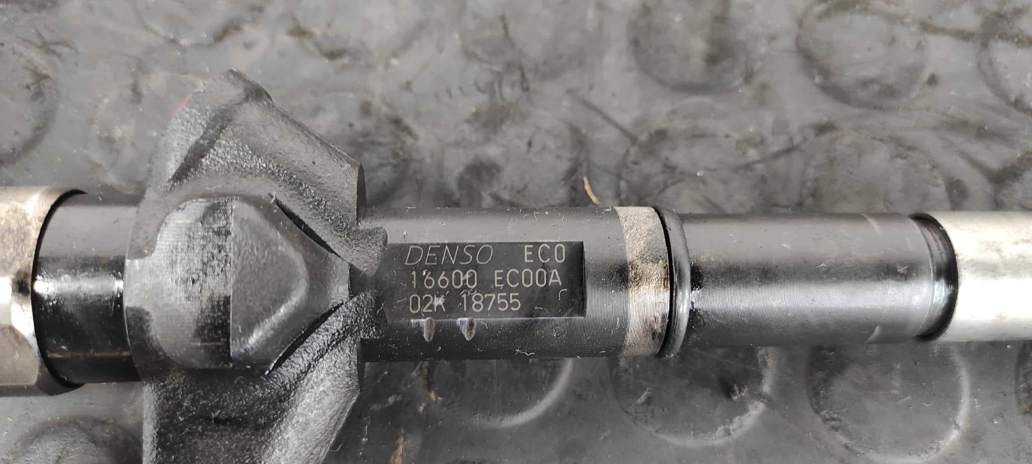 Recambio de INYECTOR para NISSAN CABSTAR YD25 EURO 4 referencia OEM IAM 16600EC00A   - BLANCO 4