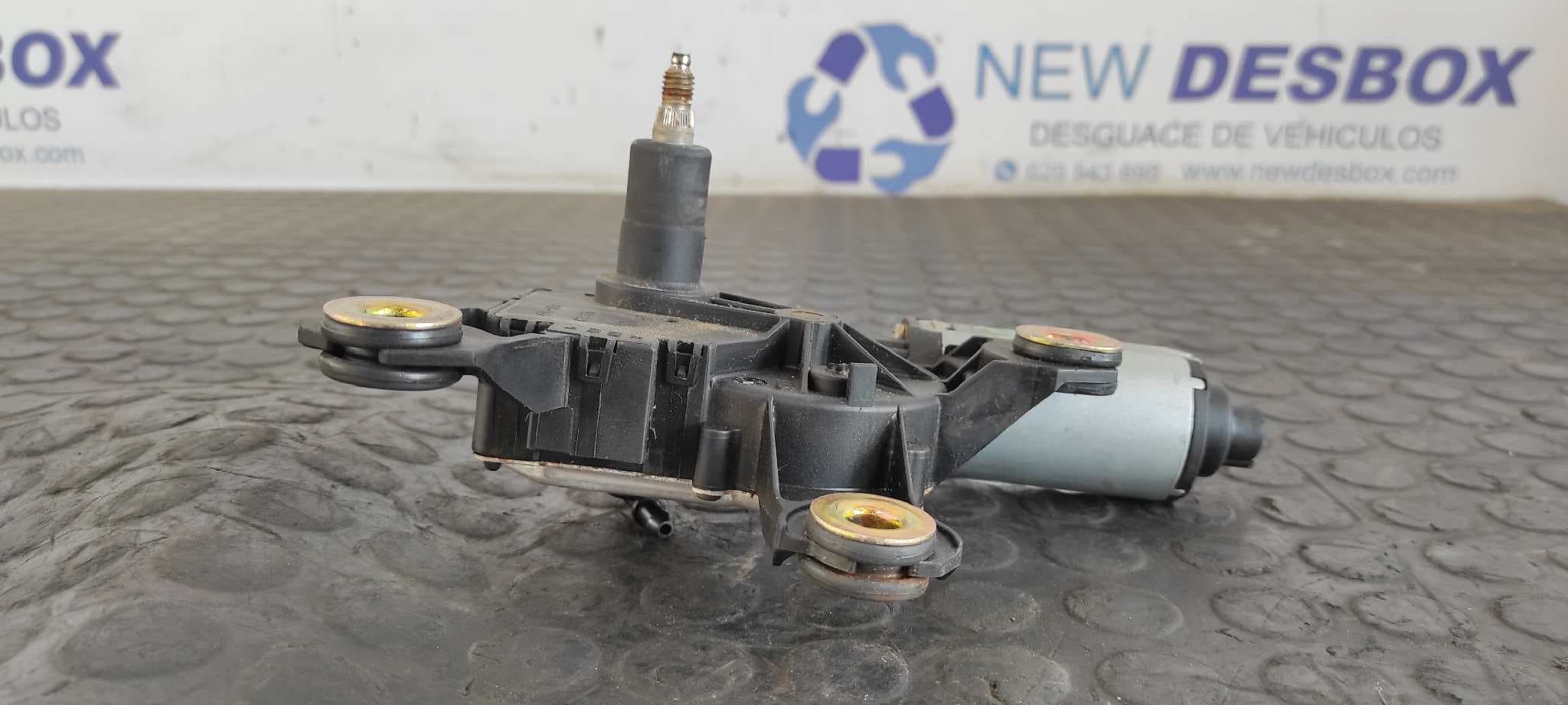 Recambio de MOTOR LIMPIA TRASERO para AUDI A4 AVANT (8E) BRE referencia OEM IAM 8E9955711C   - BLANCO 5
