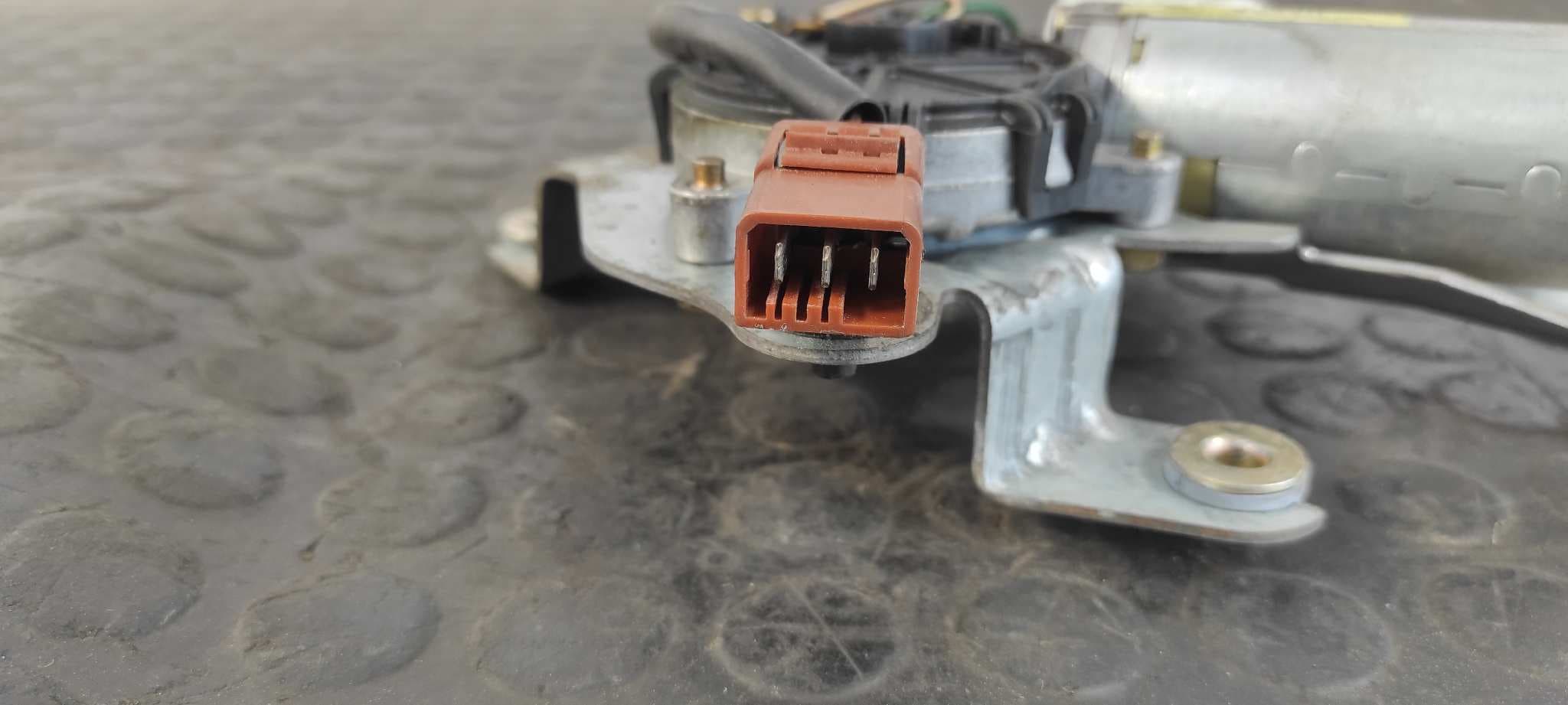 Recambio de MOTOR LIMPIA TRASERO para CITROEN BERLINGO 2.0 HDi CAT (RHY / DW10TD) RHY referencia OEM IAM 0390201408   - PLATA 6
