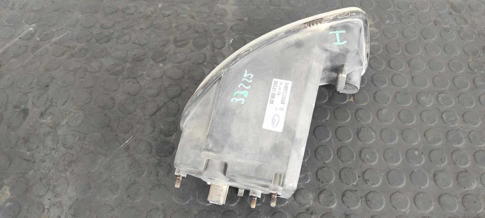 Recambio de FARO ANTINIEBLA IZQUIERDO para CHRYSLER VOYAGER (RG) 2.5 CRD CAT VM07C referencia OEM IAM 04857239AB   - AZUL 8