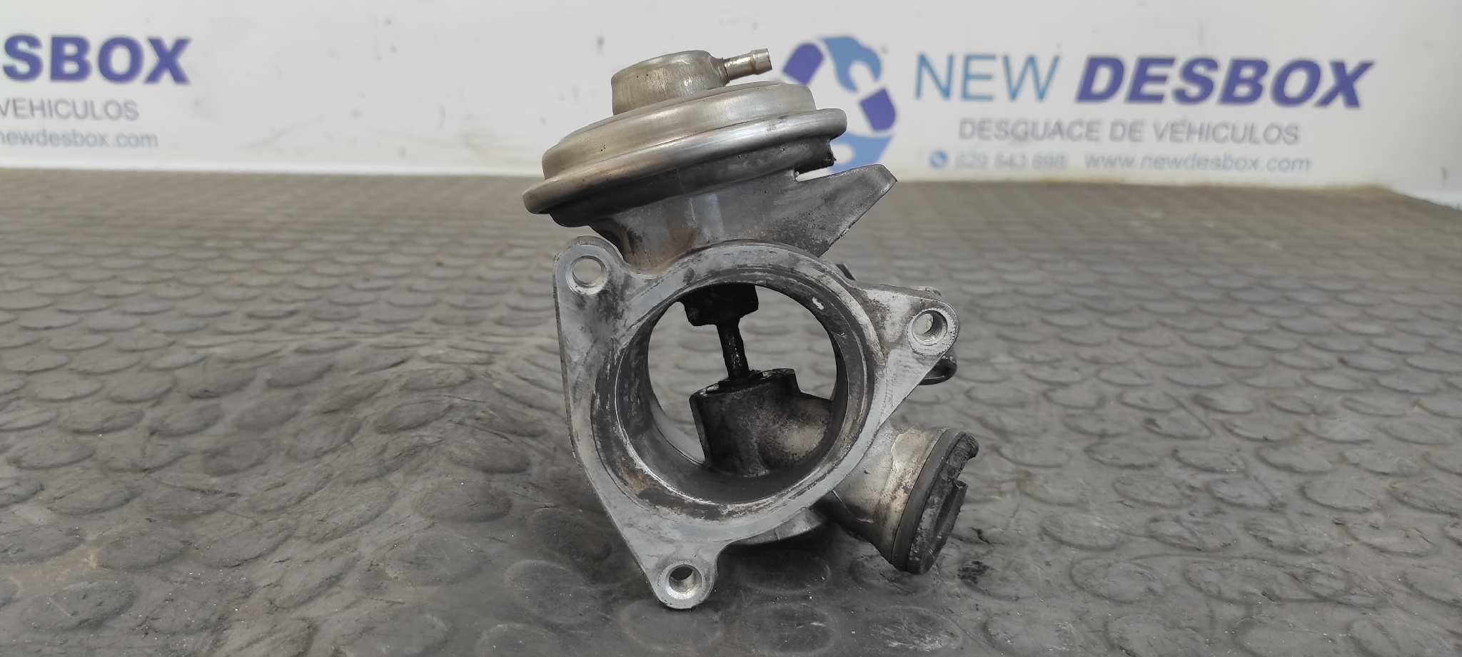 Recambio de VALVULA EGR para MERCEDES-BENZ CLASE M (W163) 2.7 CDI 20V CAT OM612963 referencia OEM IAM A6110900754   - GRIS 5