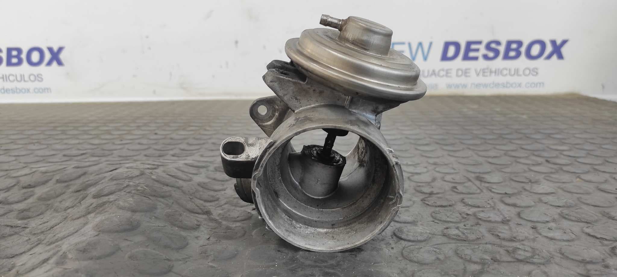 Recambio de VALVULA EGR para MERCEDES-BENZ CLASE M (W163) 2.7 CDI 20V CAT OM612963 referencia OEM IAM A6110900754   - GRIS 6