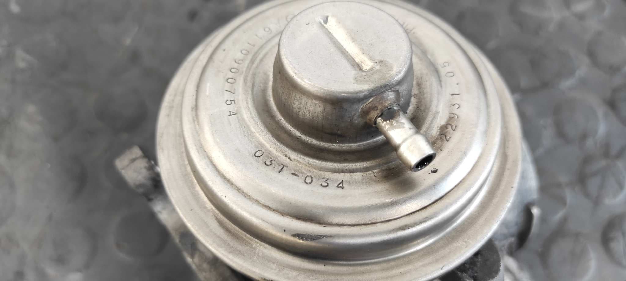 Recambio de VALVULA EGR para MERCEDES-BENZ CLASE M (W163) 2.7 CDI 20V CAT OM612963 referencia OEM IAM A6110900754   - GRIS 10