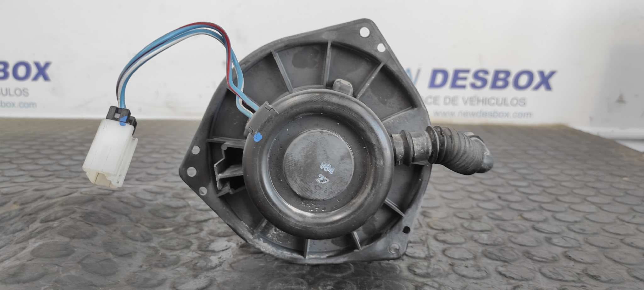 Recambio de MOTOR CALEFACCION para NISSAN VANETTE CARGO (HC23) Familiar (5 asientos) LD23 referencia OEM IAM 4868430350   - BLANCO 3