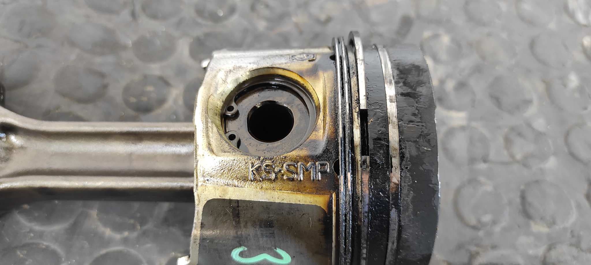 Recambio de PISTON para RENAULT MEGANE II BERLINA 3P Confort Authentique F9Q D8 referencia OEM IAM KSSMP / 1295+   - BLANCO 6
