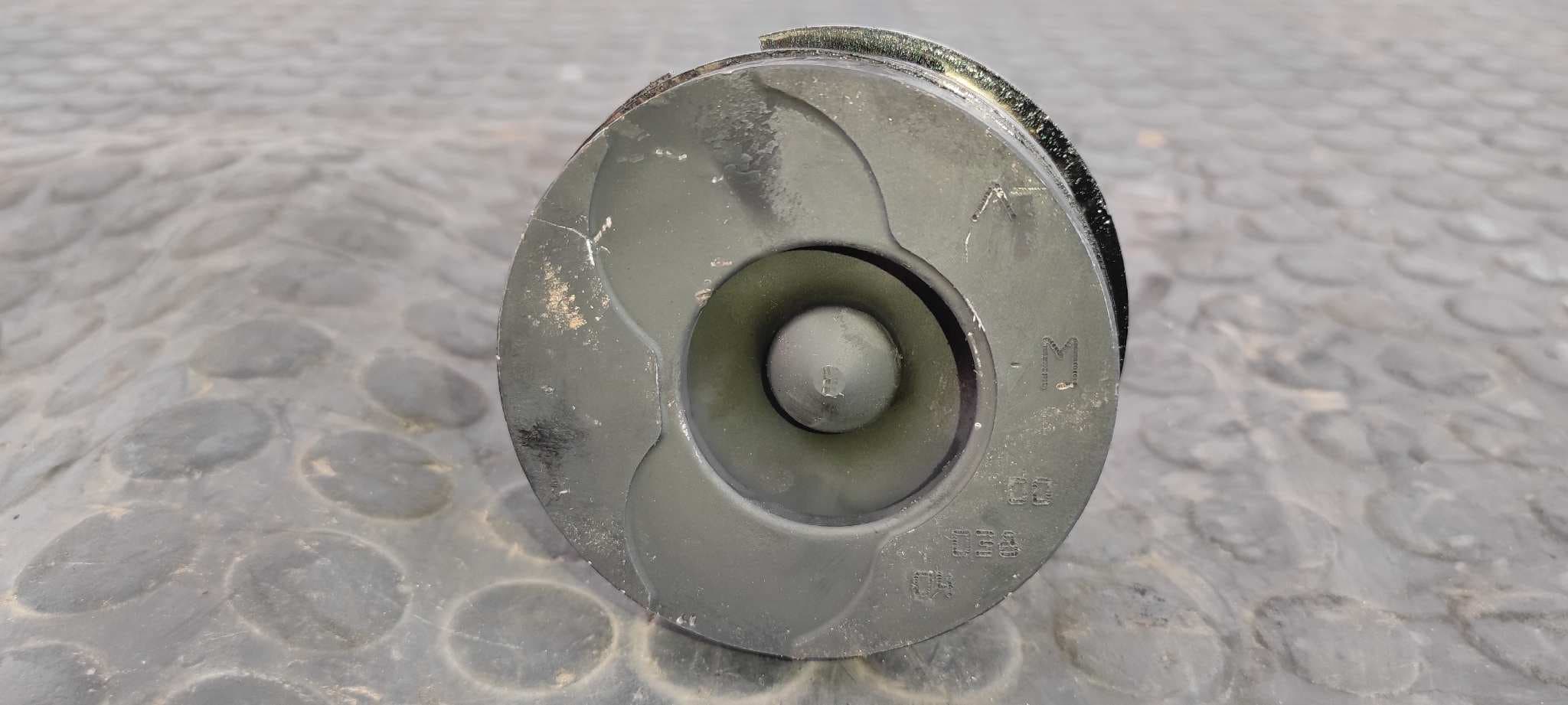 Recambio de PISTON para RENAULT MEGANE II BERLINA 3P Confort Authentique F9Q D8 referencia OEM IAM KSSMP / 1295+   - BLANCO 2