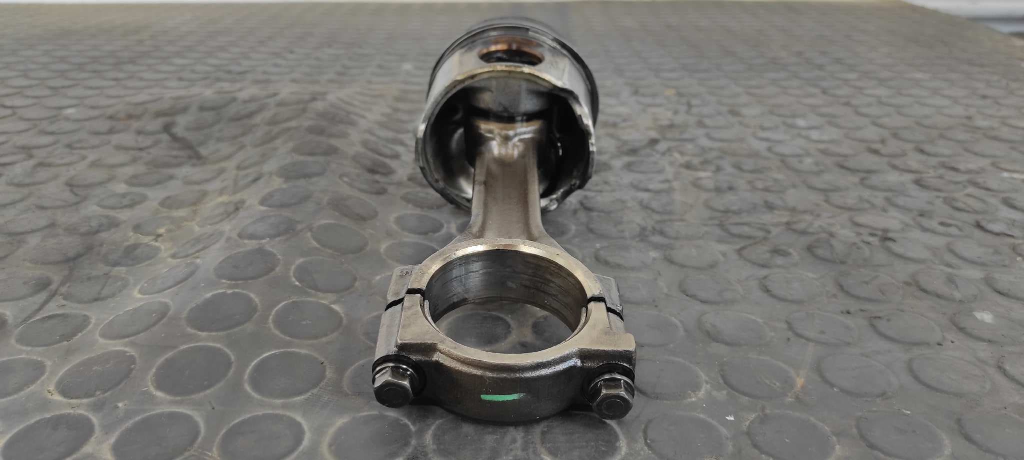 Recambio de PISTON para RENAULT MEGANE II BERLINA 3P Confort Authentique F9Q D8 referencia OEM IAM KSSMP / 1295+   - BLANCO 4
