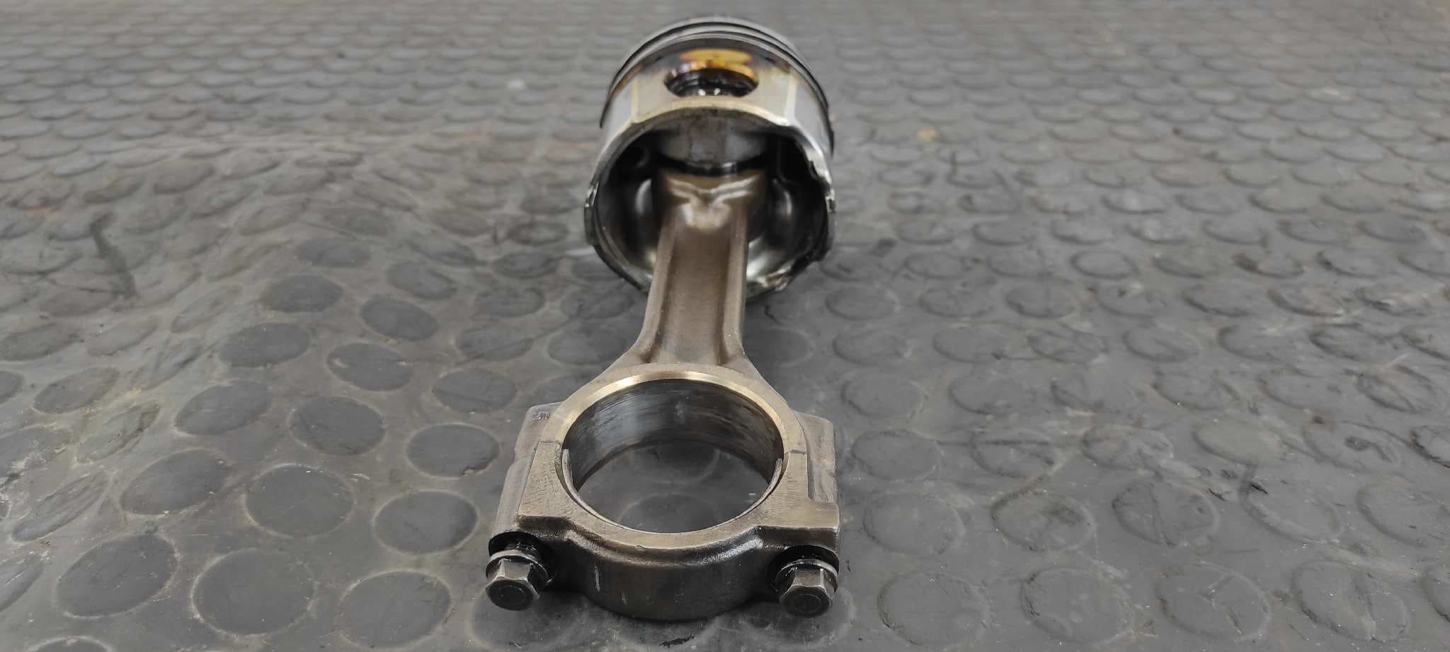 Recambio de PISTON para RENAULT MEGANE II BERLINA 3P Confort Authentique F9Q D8 referencia OEM IAM KSSMP / 1295+   - BLANCO 5