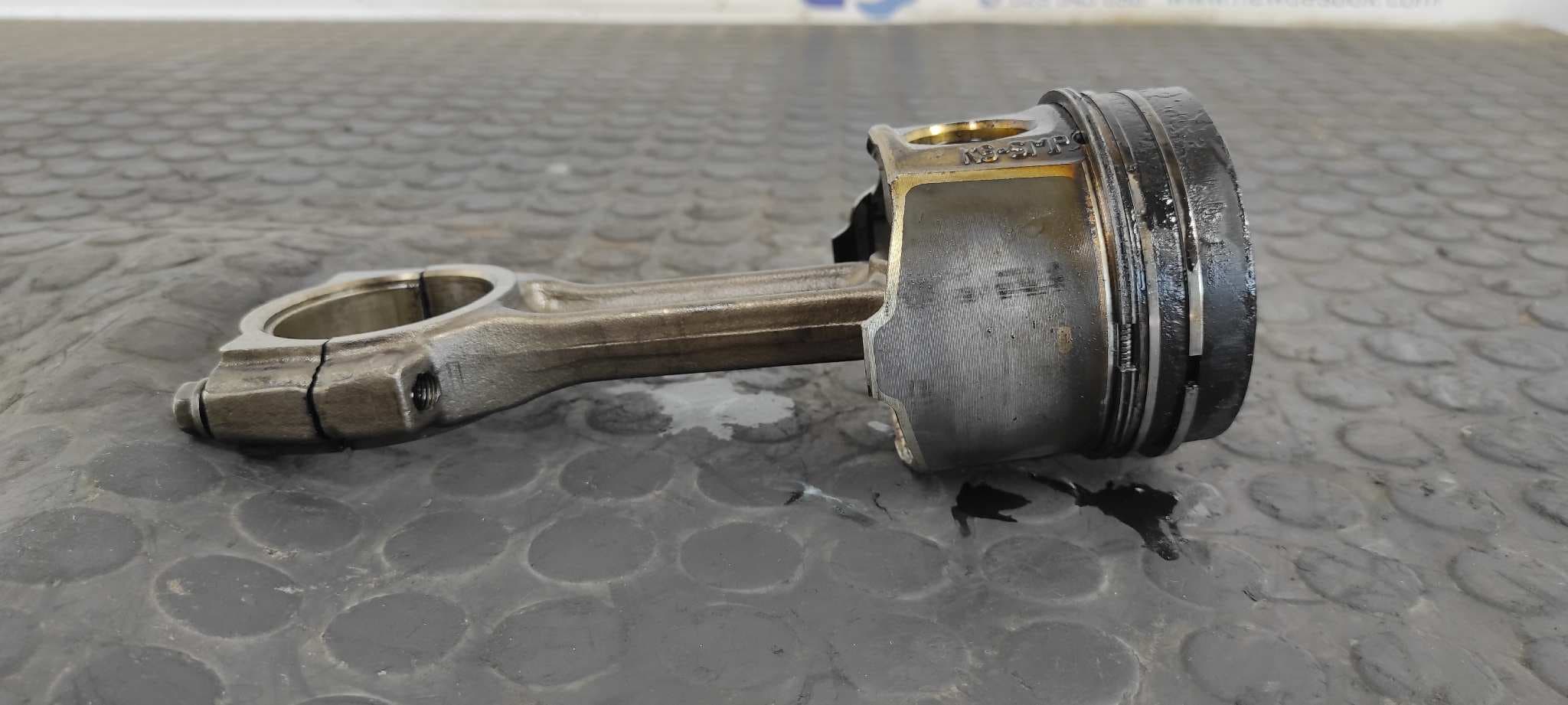 Recambio de PISTON para RENAULT MEGANE II BERLINA 3P Confort Authentique F9Q D8 referencia OEM IAM KSSMP / 1295+   - BLANCO 2