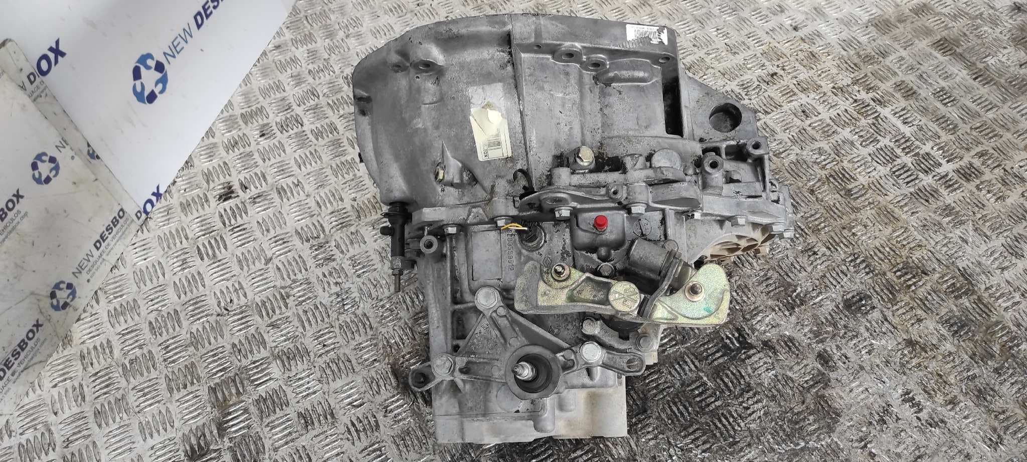 Recambio de CAJA CAMBIOS para RENAULT MEGANE II BERLINA 5P Dynamique F9QE8 referencia OEM IAM ND0008   - BLANCO 4