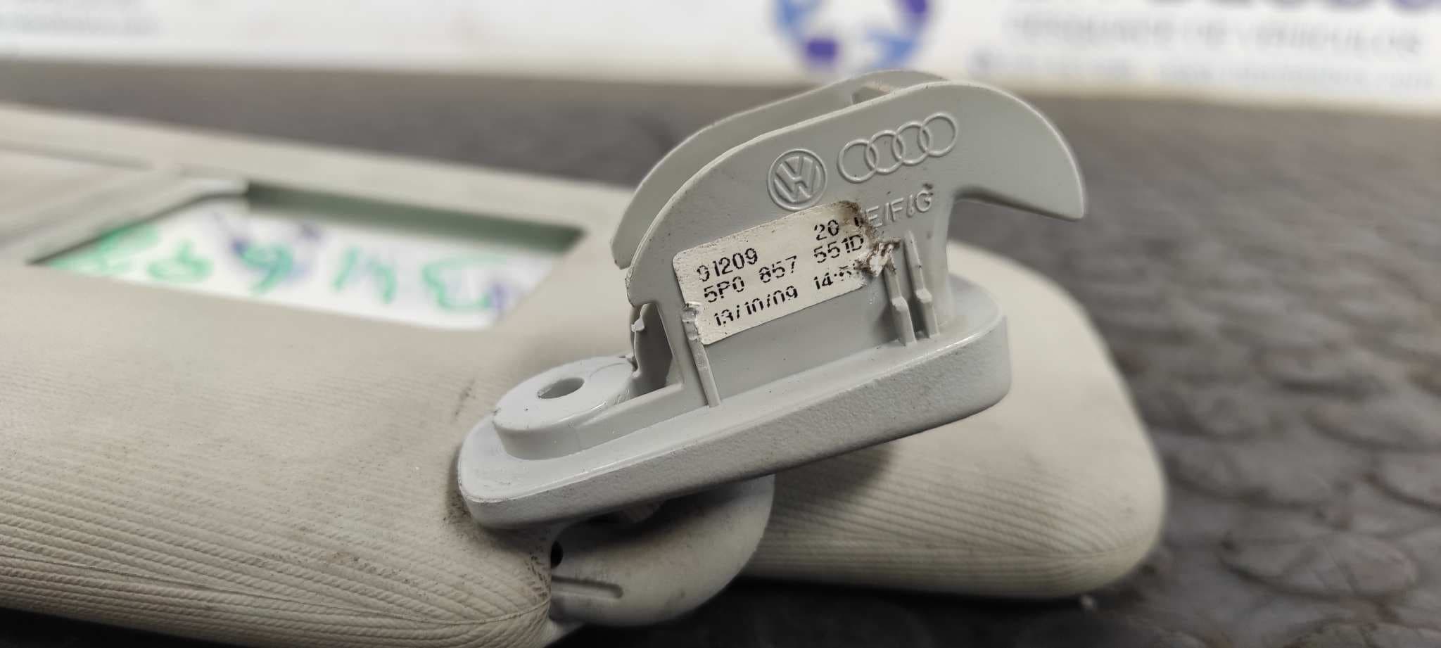 Recambio de PARASOL IZQUIERDO para SEAT LEON (1P1) 1.9 TDI BXF referencia OEM IAM 5P0857551D   - BLANCO 3