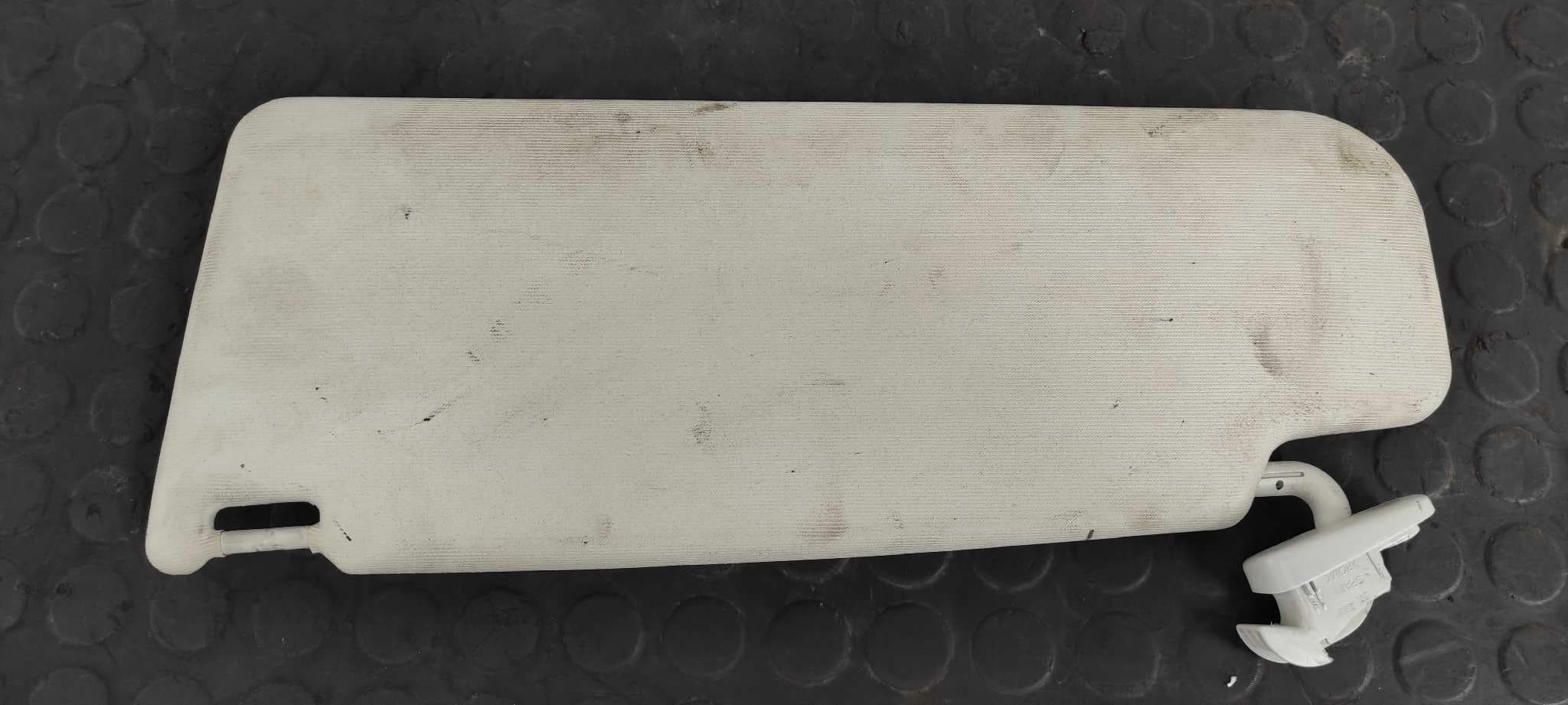 Recambio de PARASOL DERECHO para SEAT LEON (1P1) 1.9 TDI BXF referencia OEM IAM 5Q0857552   - BLANCO 3