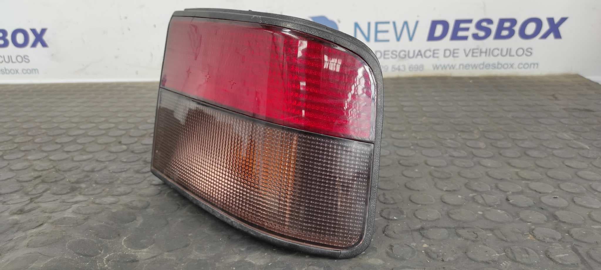 Recambio de PILOTO TRASERO DERECHO para RENAULT 21 BERLINA (B/L48) GTX J7R750 referencia OEM IAM 7700792975   - BLANCO 3