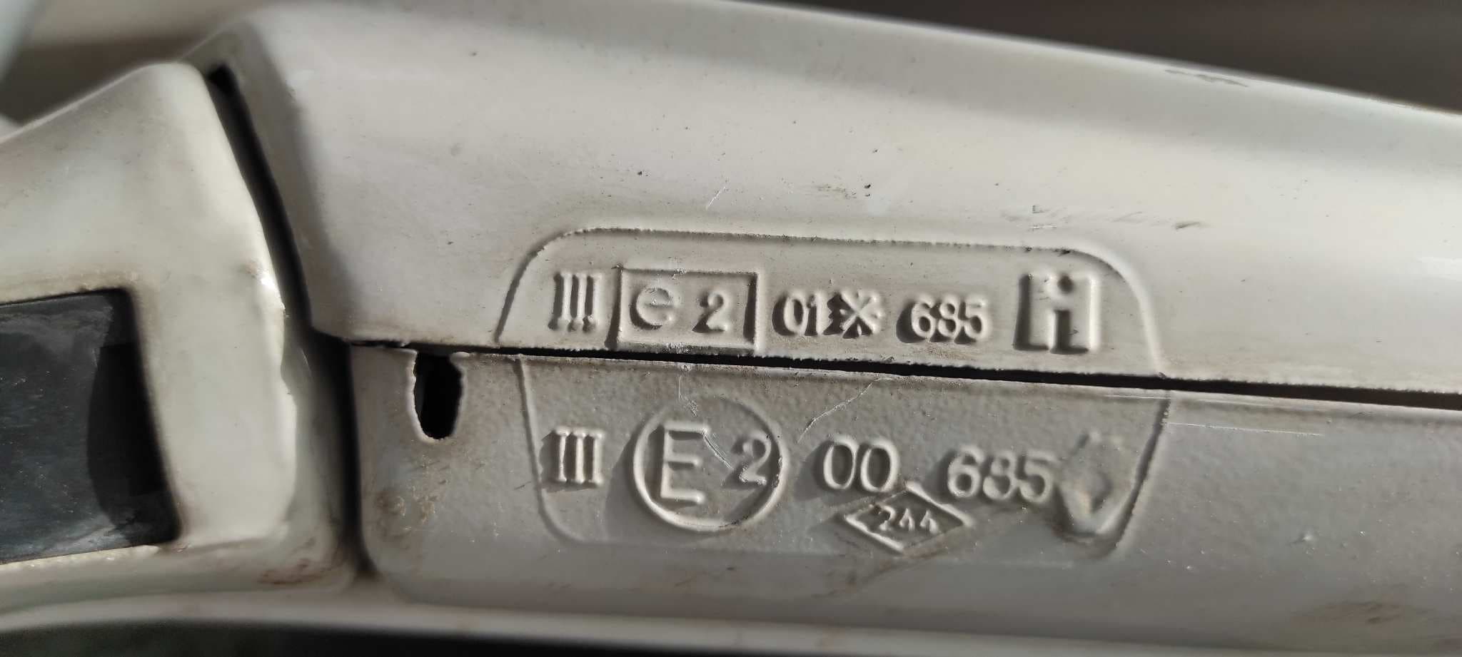 Recambio de RETROVISOR DERECHO para RENAULT 21 BERLINA (B/L48) GTX J7R750 referencia OEM IAM 7700806438AG   - BLANCO 2