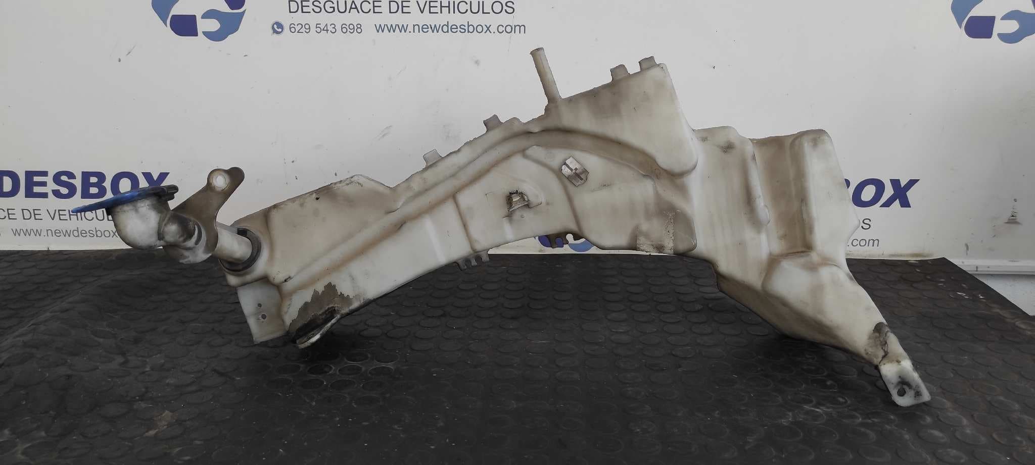 Recambio de DEPOSITO LIMPIA para FORD FOCUS C-MAX (CAP) Ghia (D) KKDA referencia OEM IAM 3M513K163AC   - BLANCO 3