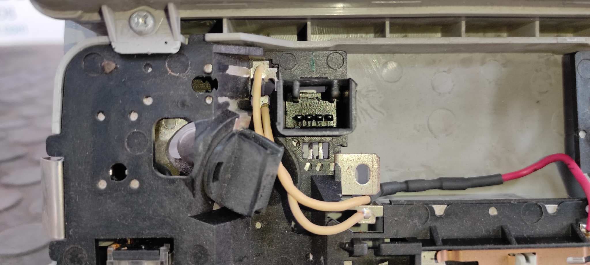 Recambio de LUZ INTERIOR para MAZDA 5 BERL. (CR) 1.8 Active L823 referencia OEM IAM GK2A69970   - GRIS 7