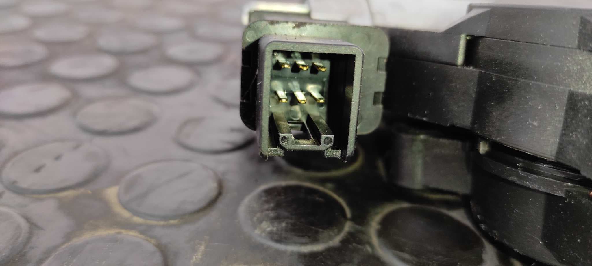 Recambio de ELEVALUNAS DELANTERO IZQUIERDO para MAZDA 5 BERL. (CR) L823 referencia OEM IAM CM011760   - GRIS 3