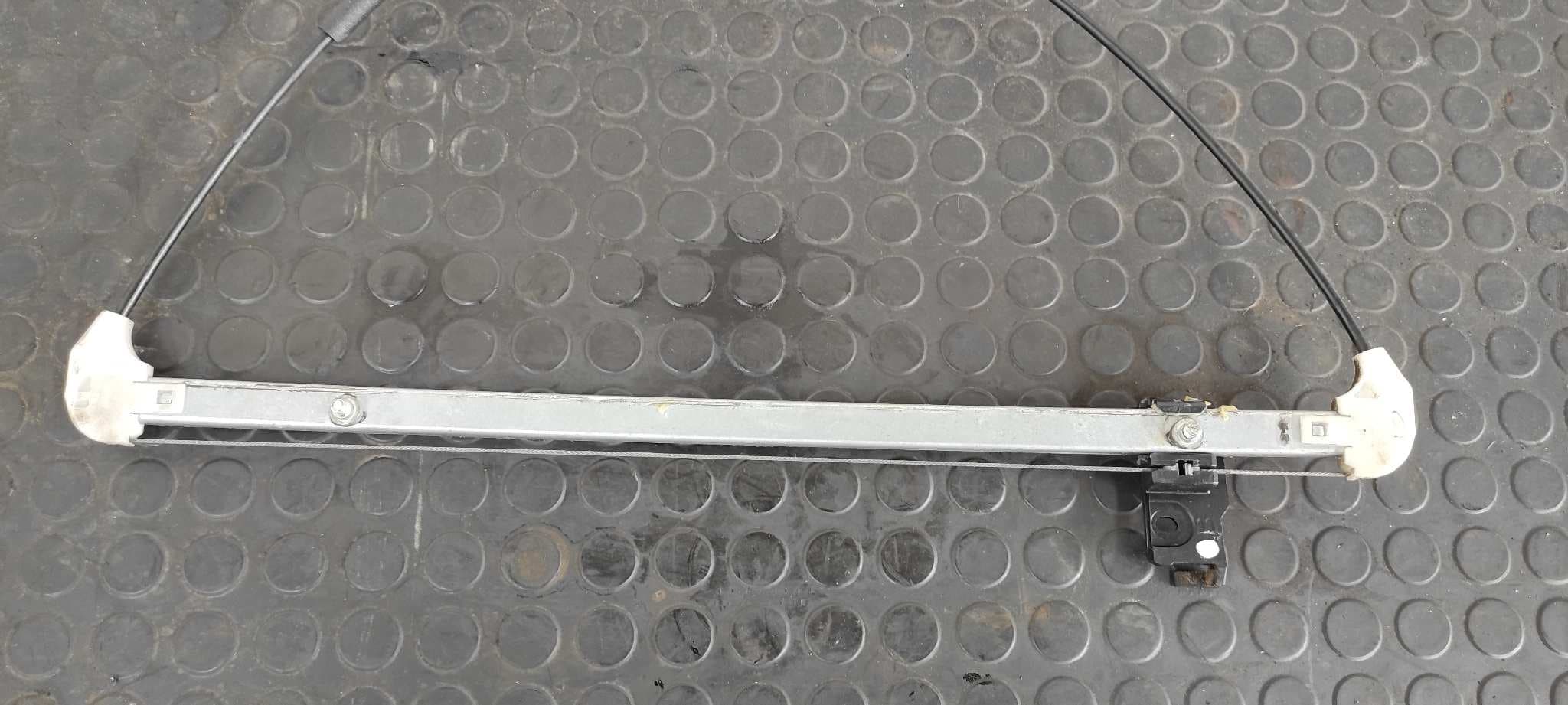 Recambio de ELEVALUNAS TRASERO IZQUIERDO para MAZDA 5 BERL. (CR) L823 referencia OEM IAM CM011760   - GRIS 2