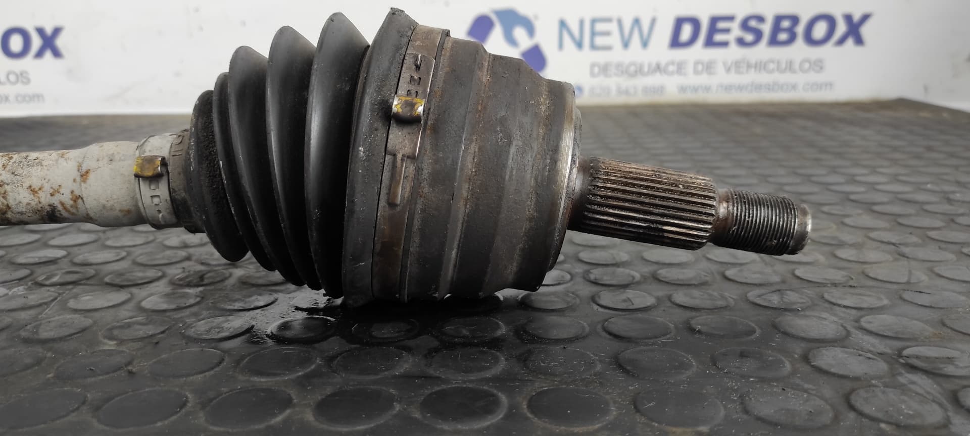 Recambio de TRANSMISION DELANTERA IZQUIERDA para RENAULT MASTER BUS Midi - Bus   Techo elevado, 9 - plazas   3.5 to S9W referencia OEM IAM    - BLANCO 4