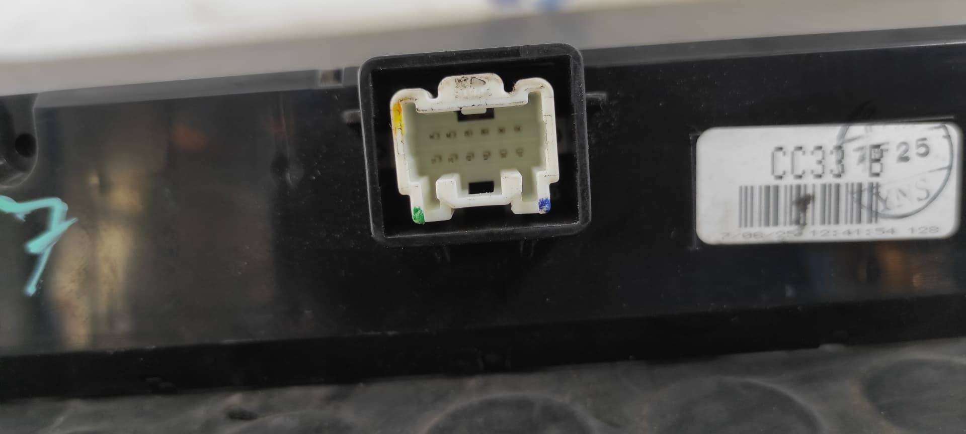 Recambio de PANTALLA MULTIFUNCION para MAZDA 5 BERL. (CR) L823 referencia OEM IAM CC33B   - GRIS 6