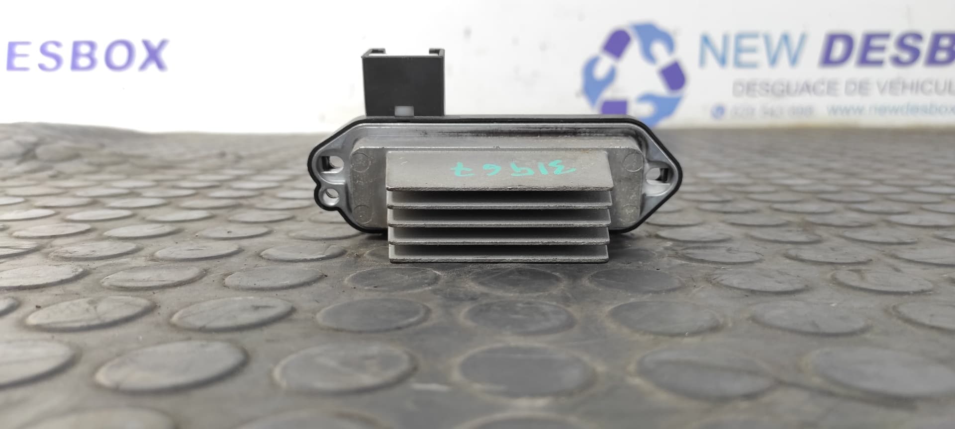 Recambio de RESISTENCIA CALEFACCION para MAZDA 5 BERL. (CR) 1.8 Active L823 referencia OEM IAM PM010020B   - GRIS