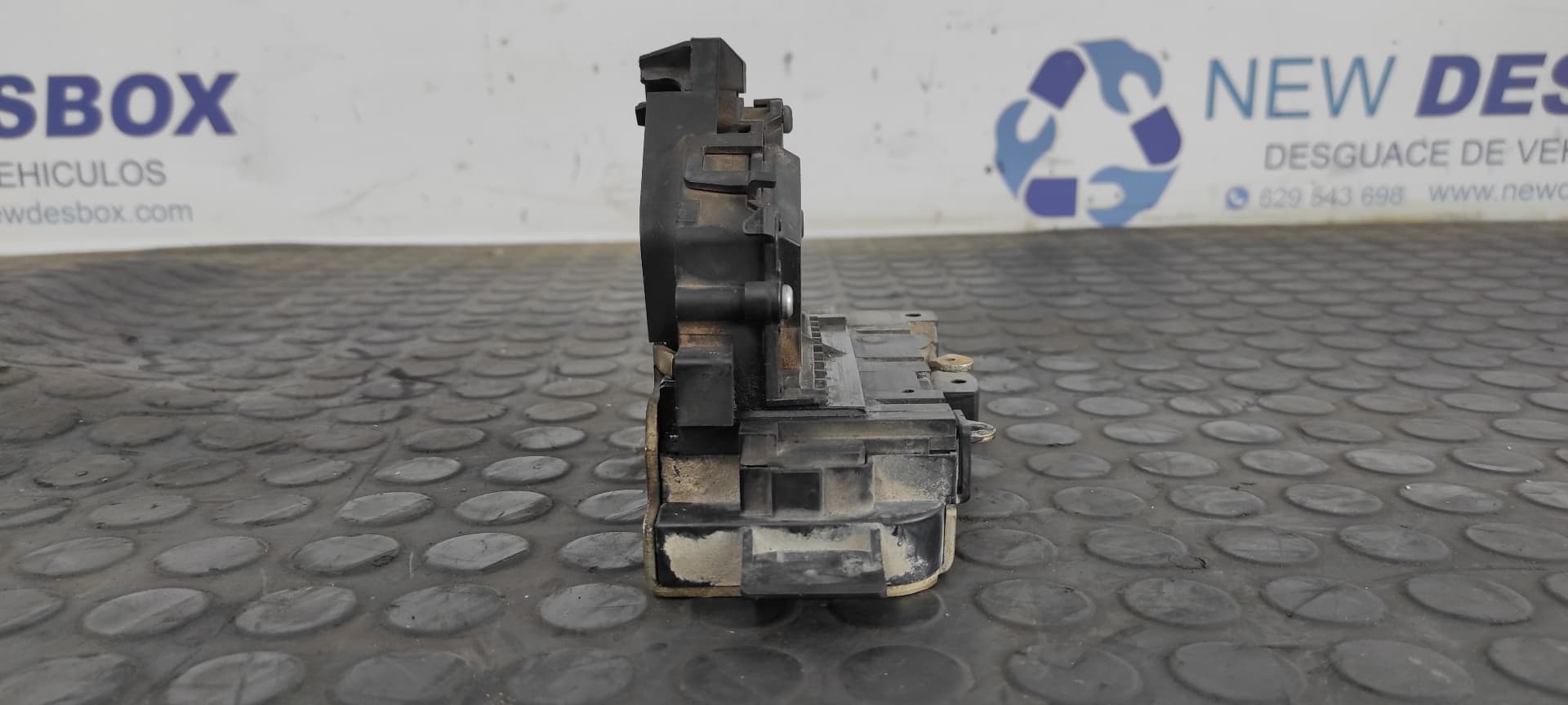 Recambio de CERRADURA PUERTA DELANTERA DERECHA para FORD FOCUS TURNIER (CAK) Ghia F9DA referencia OEM IAM 2S4AA21012CB   - GRIS 2