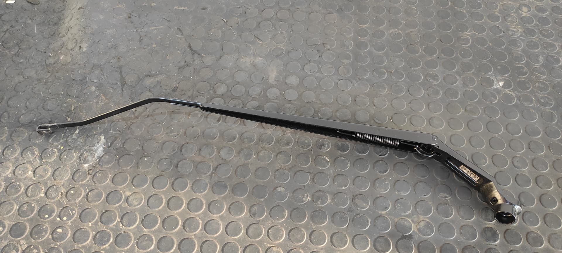 Recambio de BRAZO LIMPIA DELANTERO IZQUIERDO para MAZDA 5 BERL. (CR) 1.8 Active L823 referencia OEM IAM 47CC30   - GRIS 2