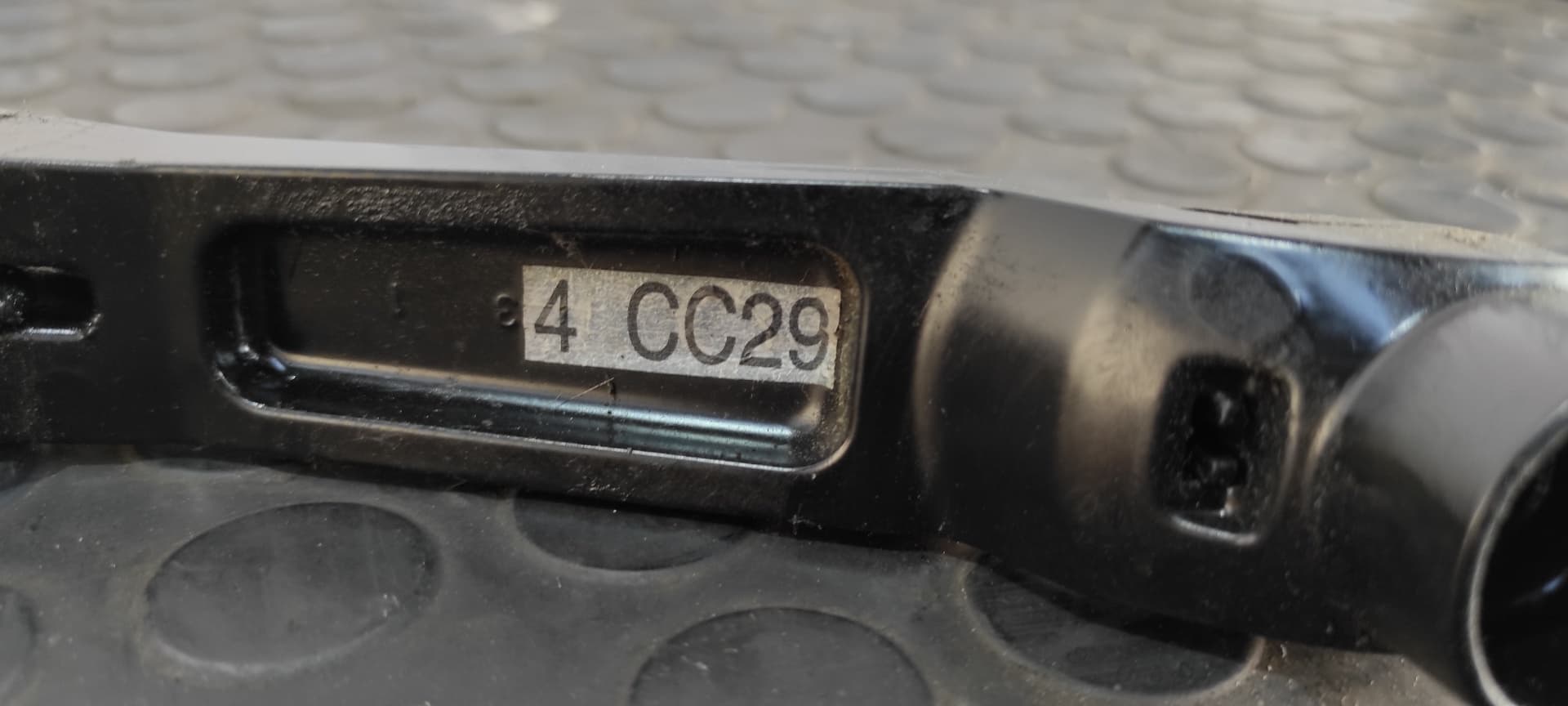 Recambio de BRAZO LIMPIA DELANTERO DERECHO para MAZDA 5 BERL. (CR) 1.8 Active L823 referencia OEM IAM 4CC29   - GRIS 3