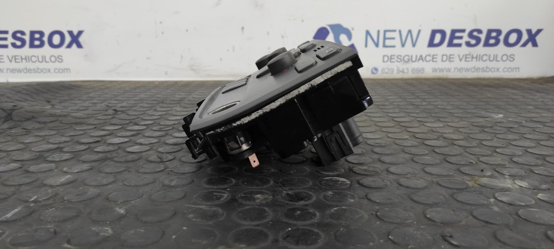 Recambio de MANDO CLIMATIZADOR para VOLVO S60 BERLINA 2.4 Diesel CAT D5244T referencia OEM IAM 7923   - VERDE 5