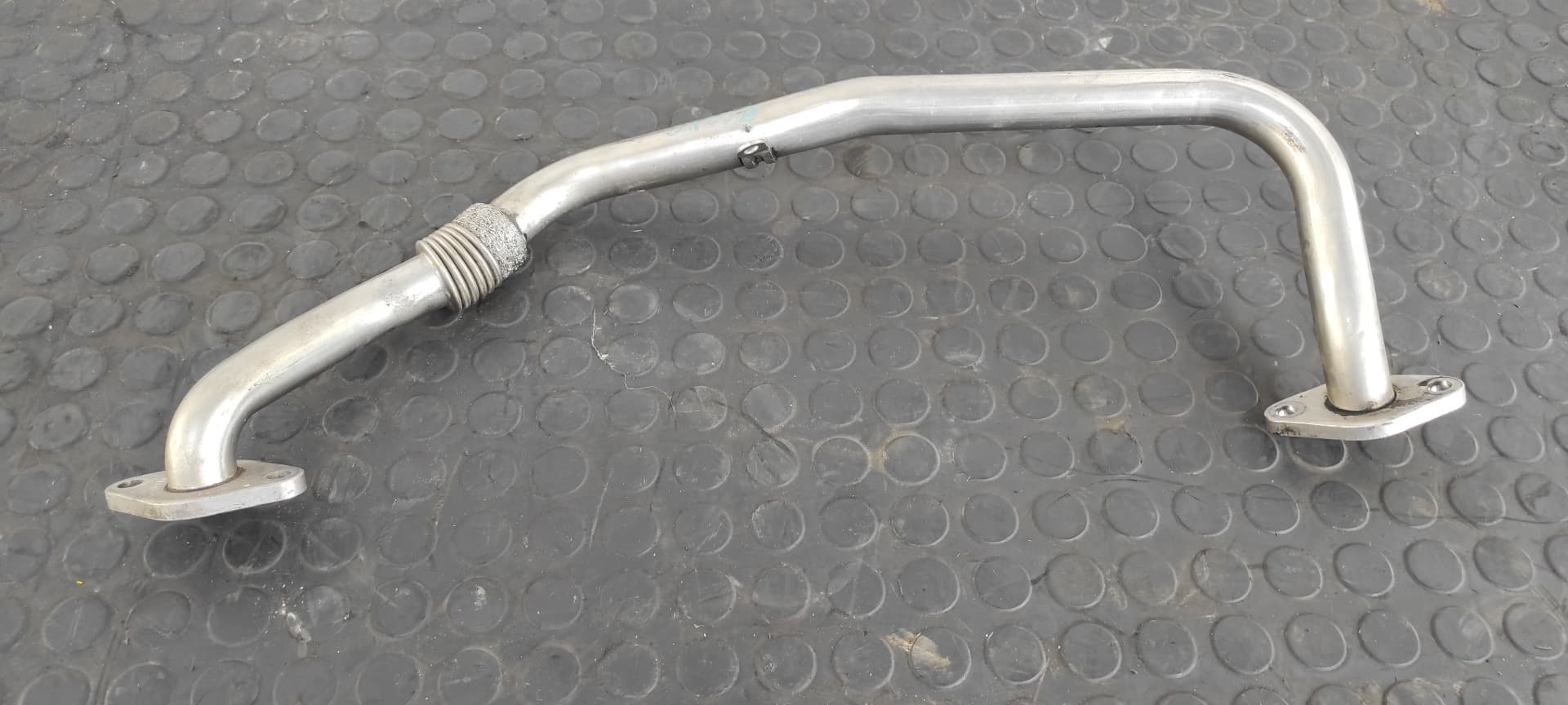 Recambio de TUBO para AUDI A3 (8P) 2.0 TDI Ambiente BKD referencia OEM IAM 03G131521A   - NEGRO 2
