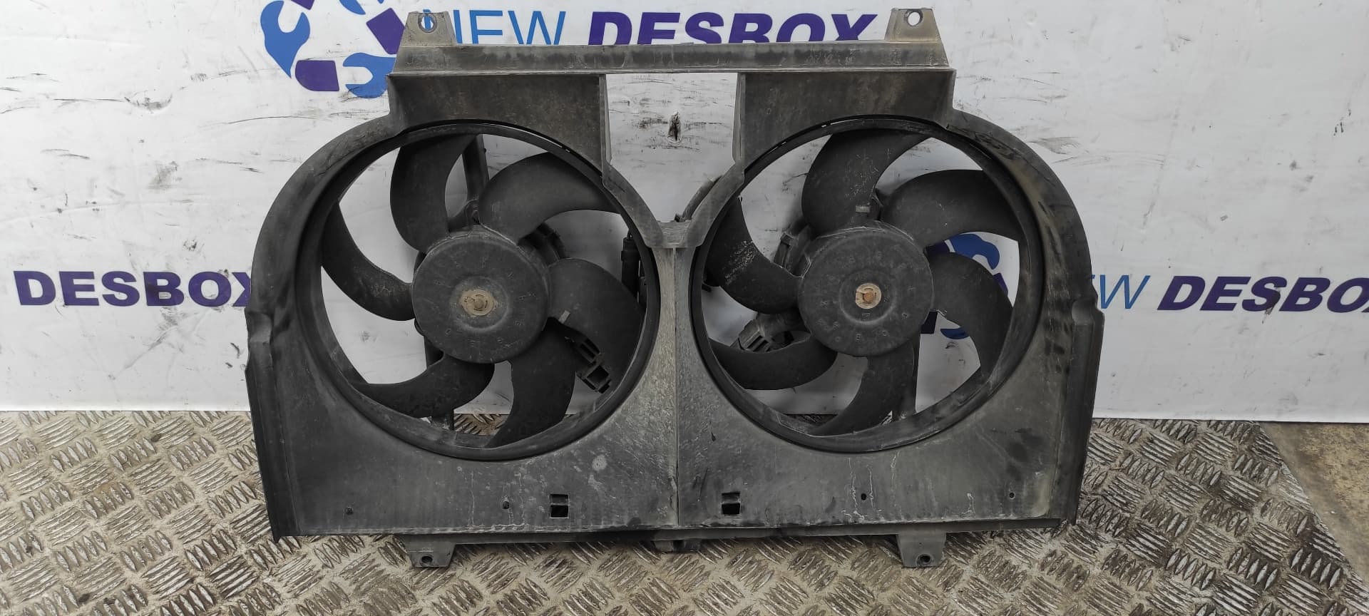 Recambio de ELECTROVENTILADOR para NISSAN VANETTE CARGO (HC23) Familiar (5 asientos) LD23 referencia OEM IAM 214107C052   - BLANCO 5