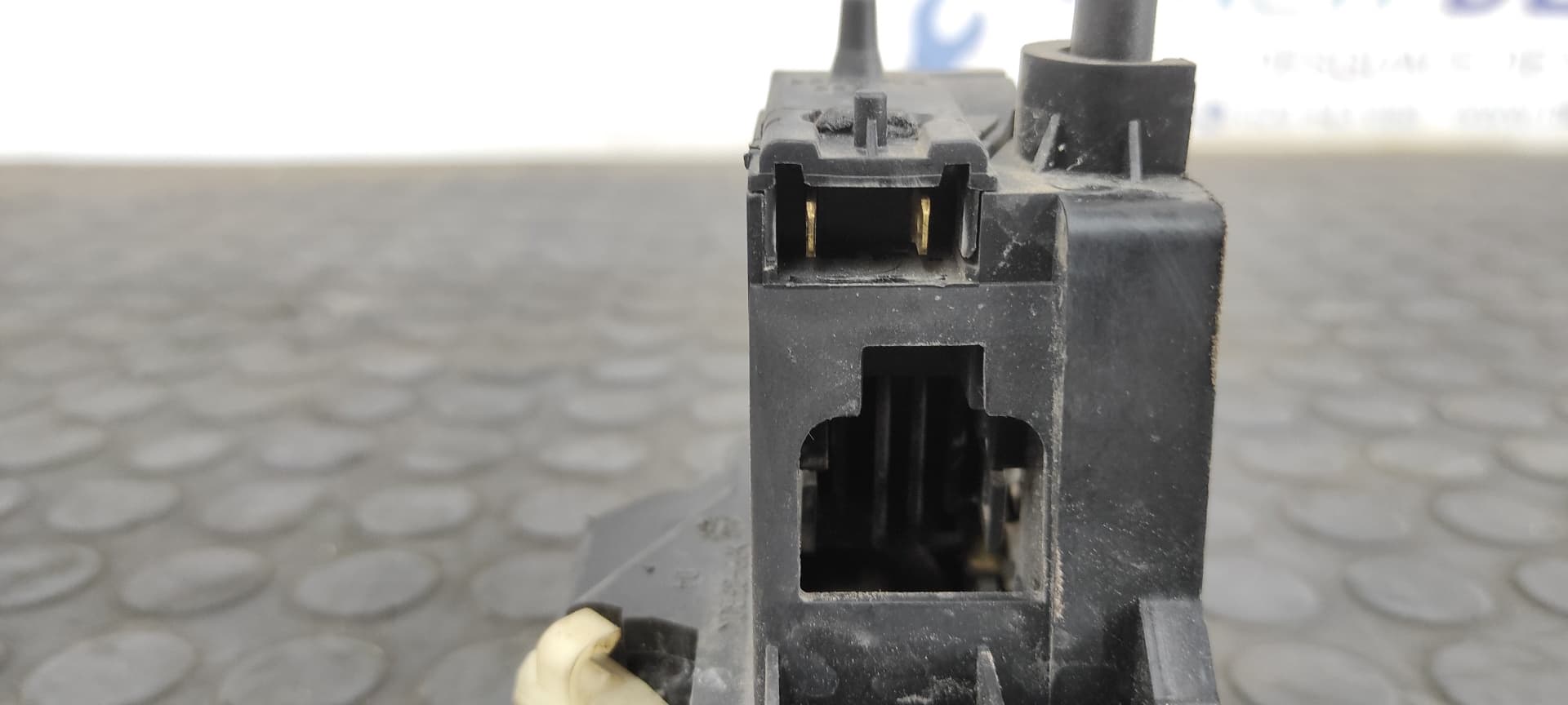 Recambio de CERRADURA PUERTA TRASERA DERECHA para RENAULT SCENIC RX4 (JA0) 1.9 dCi F9Q K7 referencia OEM IAM 7701473173   - AZUL 4