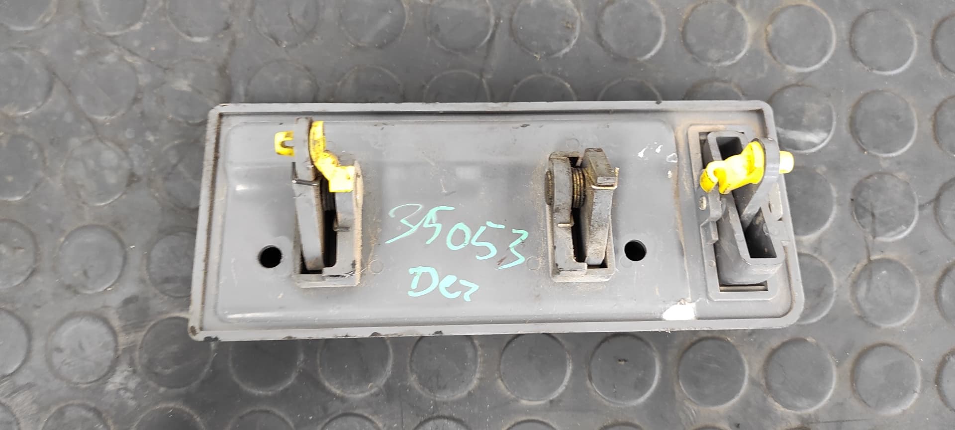 Recambio de MANETA INTERIOR DELANTERA DERECHA para NISSAN SERENA (C23M) 2.3 LX Diesel LD23 referencia OEM IAM 806709C001   - BLANCO 4