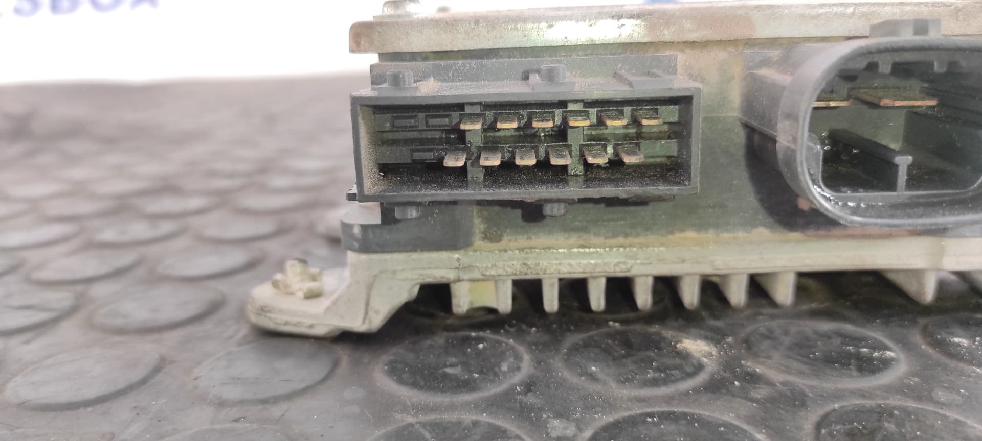 Recambio de CENTRALITA DIRECCION para CITROEN C2 NFU referencia OEM IAM 9655757780   - PLATA 6