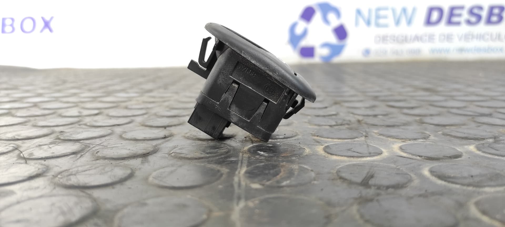 Recambio de MANDO ELEVALUNAS DELANTERO IZQUIERDO para CITROEN C2 by Loeb NFU referencia OEM IAM 96401469XT   - PLATA 3