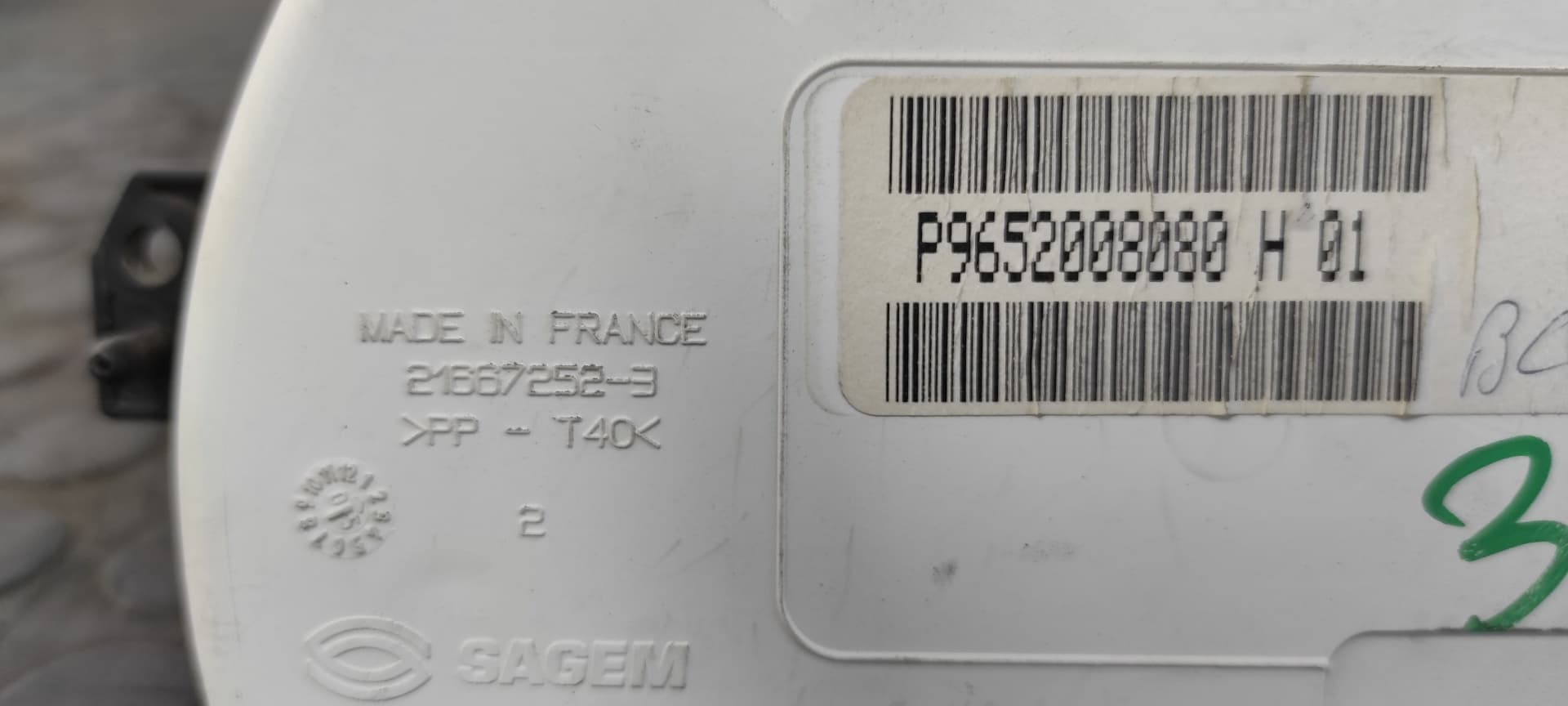 Recambio de CUADRO INSTRUMENTOS para CITROEN C2 NFU referencia OEM IAM 9652008080   - PLATA 3