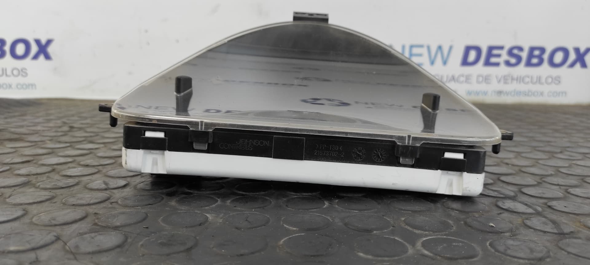 Recambio de CUADRO INSTRUMENTOS para CITROEN C2 NFU referencia OEM IAM 9652008080   - PLATA 4