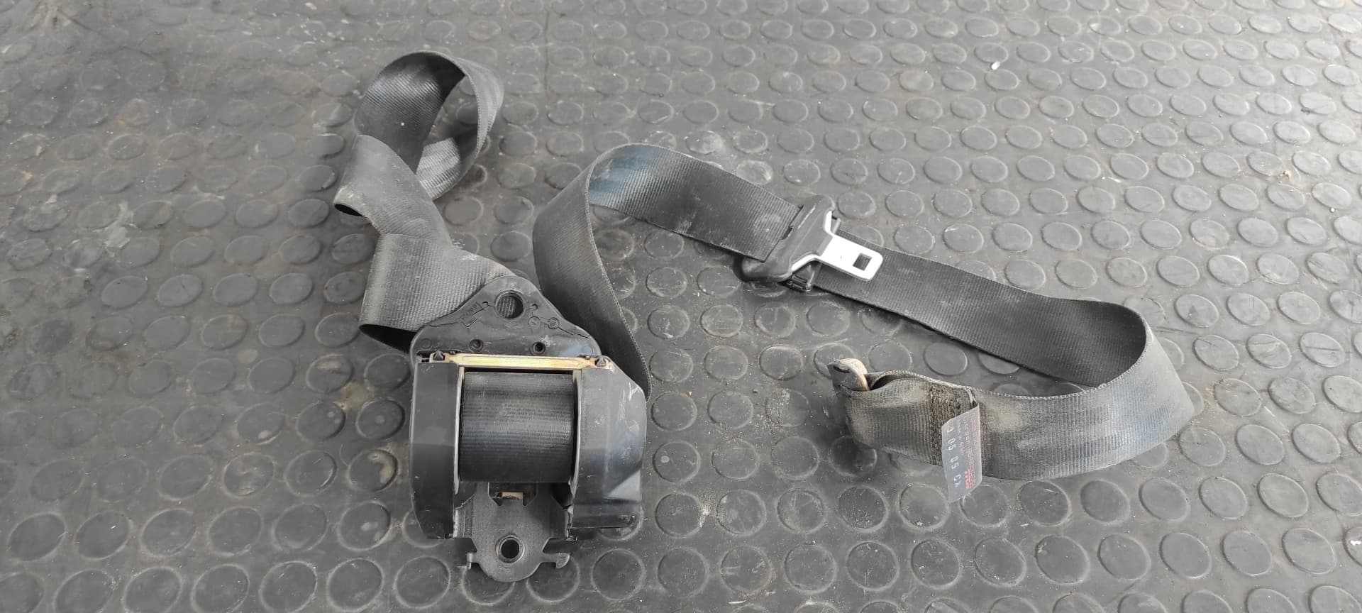 Recambio de CINTURON TRASERO DERECHO para CITROEN C2 by Loeb NFU referencia OEM IAM 96422203XX   - PLATA