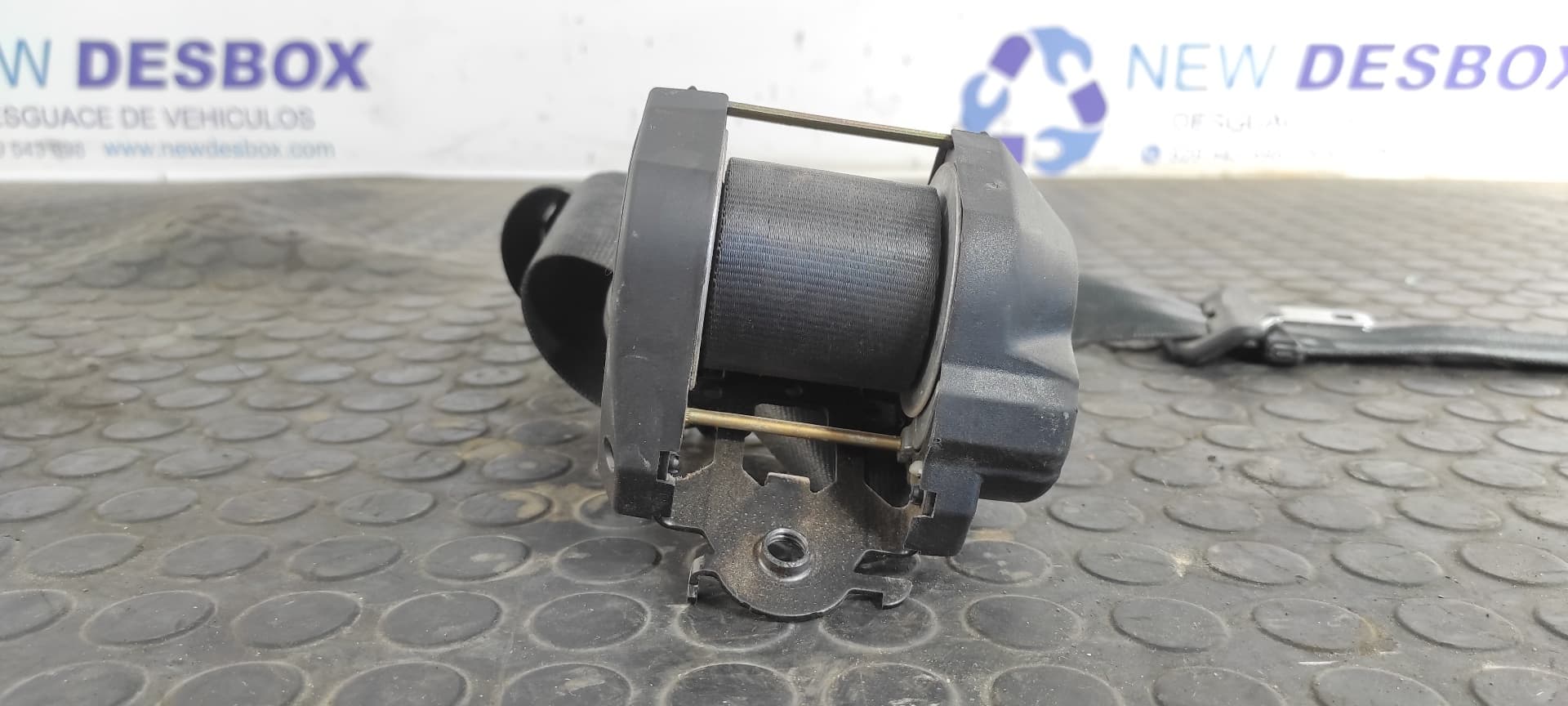 Recambio de CINTURON TRASERO DERECHO para CITROEN C2 by Loeb NFU referencia OEM IAM 96422203XX   - PLATA 7