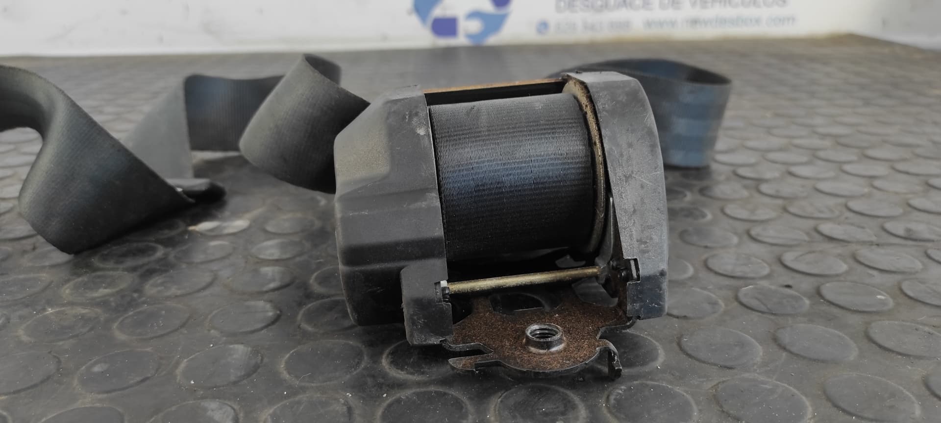 Recambio de CINTURON TRASERO IZQUIERDO para CITROEN C2 by Loeb NFU referencia OEM IAM 96422204XX   - PLATA 6