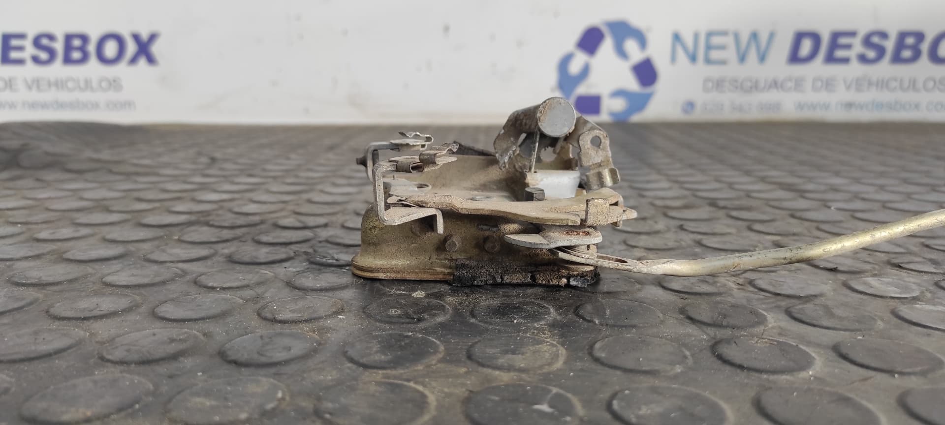 Recambio de CERRADURA PUERTA DELANTERA IZQUIERDA para MITSUBISHI PAJERO 2.5 TD 4D56 referencia OEM IAM - AZUL