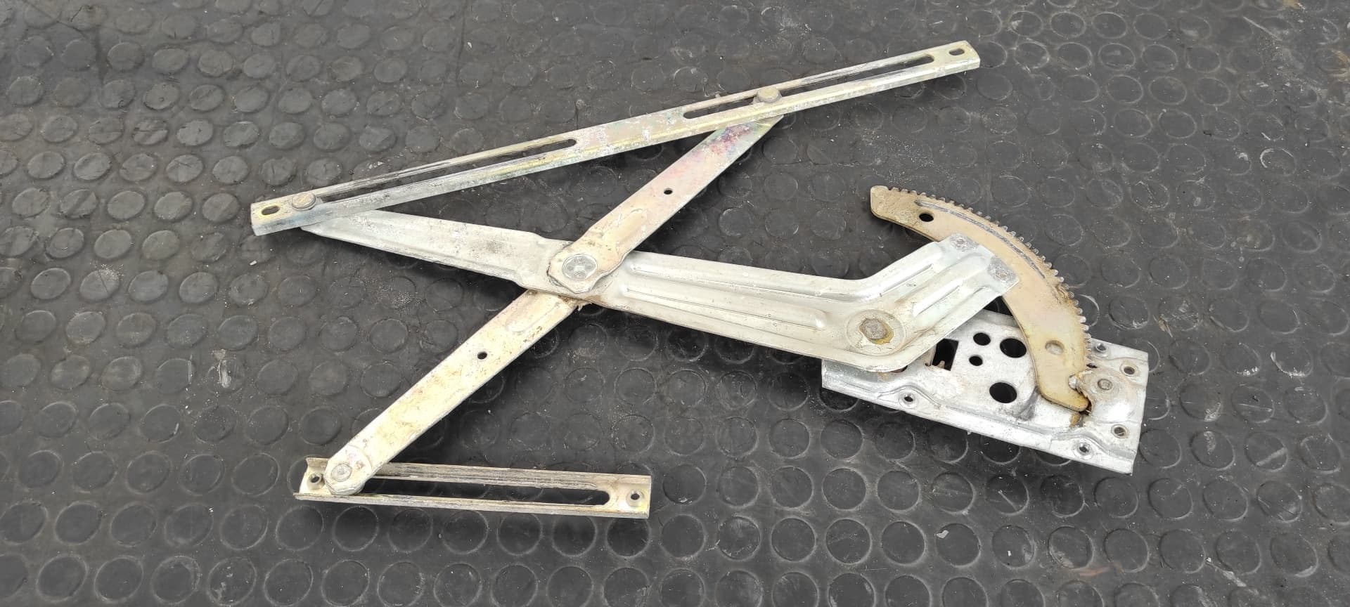 Recambio de ELEVALUNAS DELANTERO DERECHO para MITSUBISHI PAJERO 2.5 TD 4D56 referencia OEM IAM    - AZUL 2
