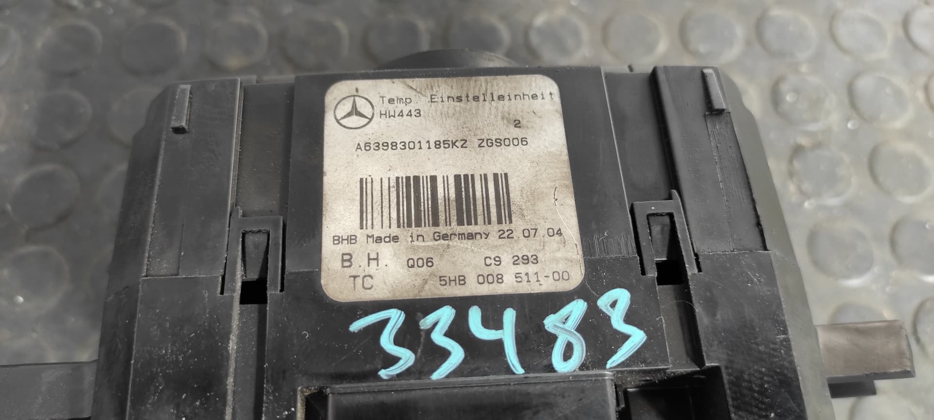 Recambio de MANDO CALEFACCION / AIRE ACONDICIONADO para MERCEDES-BENZ VITO CAJA CERRADA 6.03 -> 109  CDI  Compacto  (639.601) 646983 referencia OEM IAM A6398301185KZ   - BLANCO 2