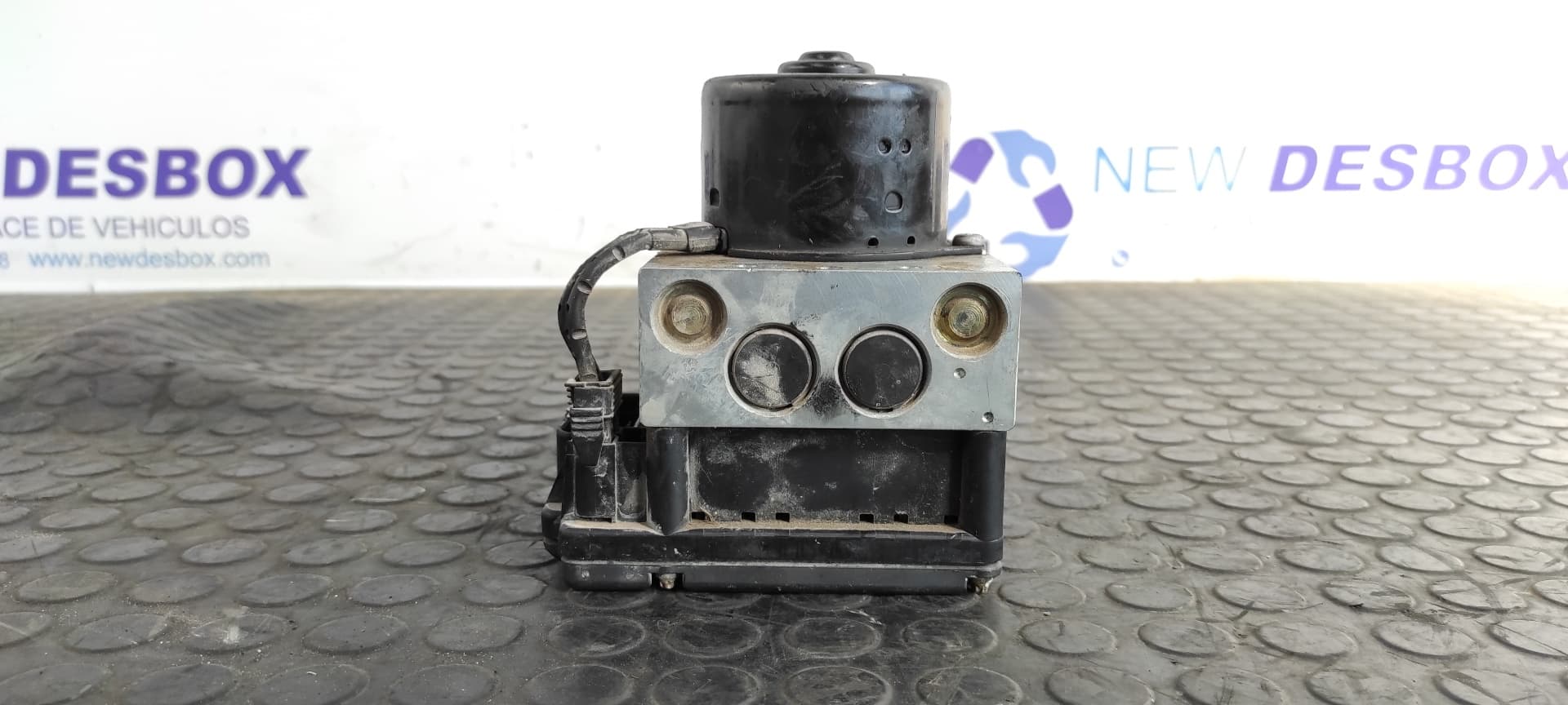 Recambio de ABS para VOLKSWAGEN GOLF IV BERLINA (1J1) AGR referencia OEM IAM 1J0614117D 7