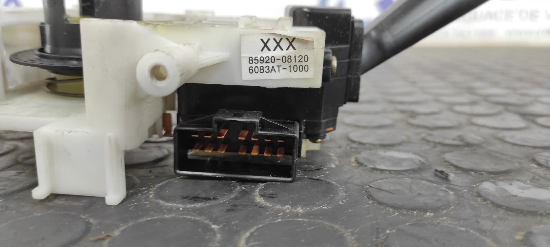 Recambio de MANDO LIMPIA para SSANGYONG REXTON 2.9 TD GLS D/662LA referencia OEM IAM 6083AT1000   - PLATA 4